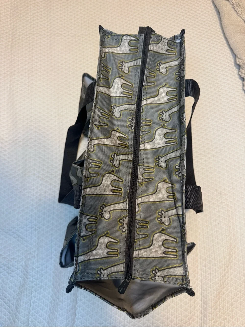 Thirty-One Zip-Top Organizing Utility Tote Go-Go Giraffe Gray Retired Print